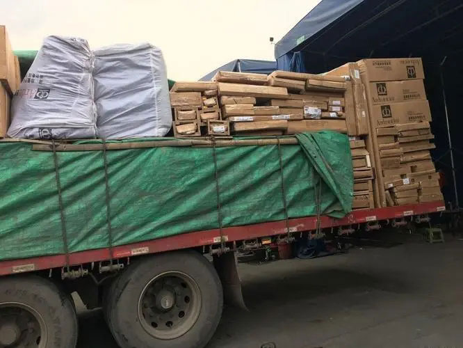 石拐家具托运